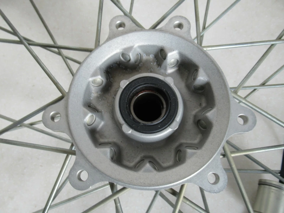 Rueda delantera 21" Takasago llanta buje se adapta a Honda CR250 1999 44635-MAC-680 Foto 3 de 4