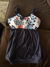 Unbranded Floral Tankini Top Medium