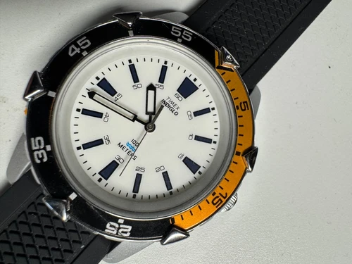 Timex Vintage 1994 Dive Watch 100M Rotating Bezel 40MM Indiglo Runs Good