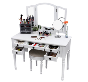 girls makeup table