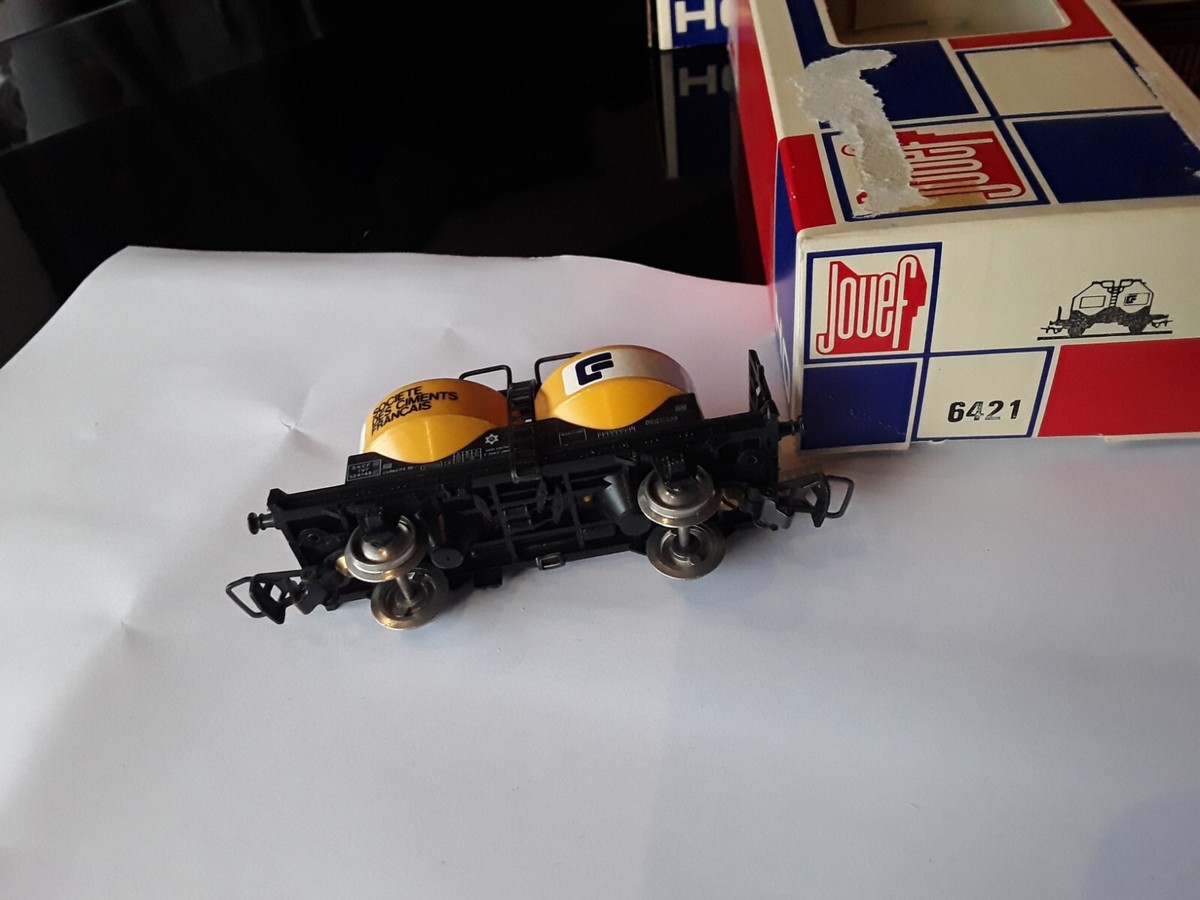 Deux Wagons HO Jouef 6421 – Transport De Ciment – Échelle HO – Analogique – Jaunes
