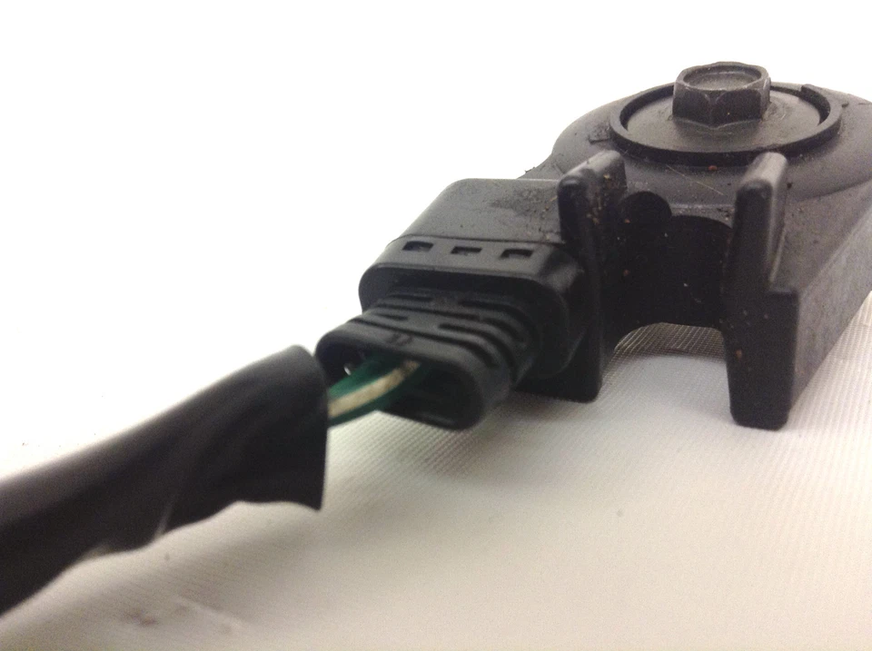 INTERRUPTOR DE SOPORTE LATERAL ABS HONDA ST1300A ST1300 ST 1300 35070-MCS-G00 - 1.204 millas Foto 2 de 3