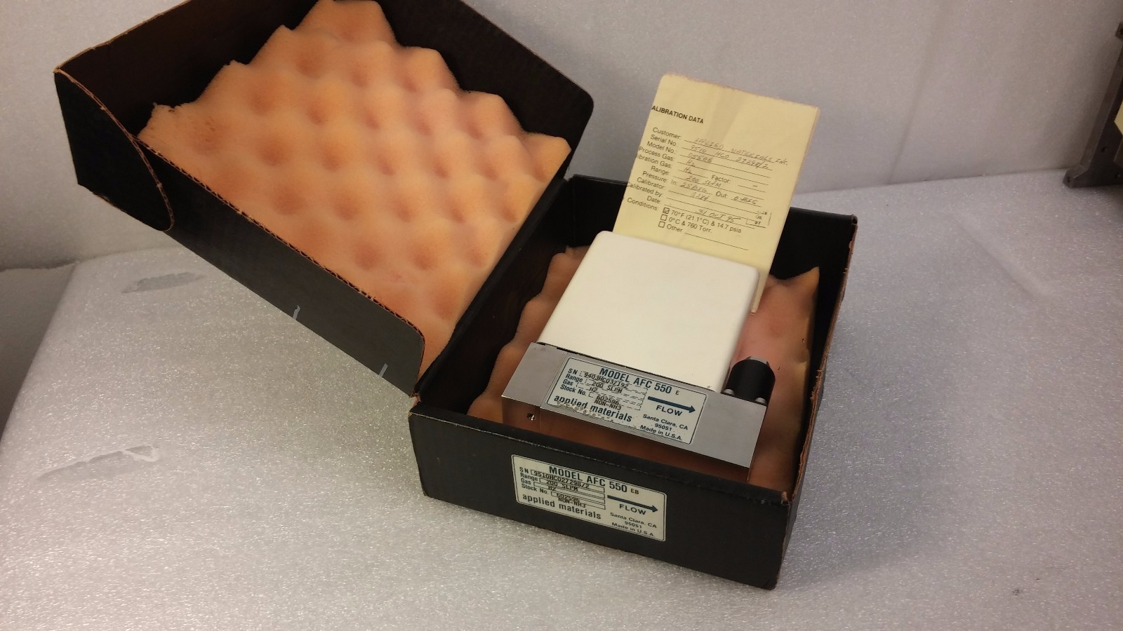 AMAT Applied Materials AFC 550E Mass Flow Controller 200 SLPM H2