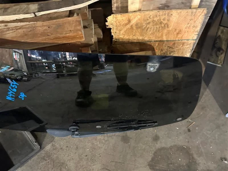 (LOCAL PICKUP ONLY) Back Glass Privacy Tint Fits 01-06 MAZDA TRIBUTE 622960 Foto 3 de 4