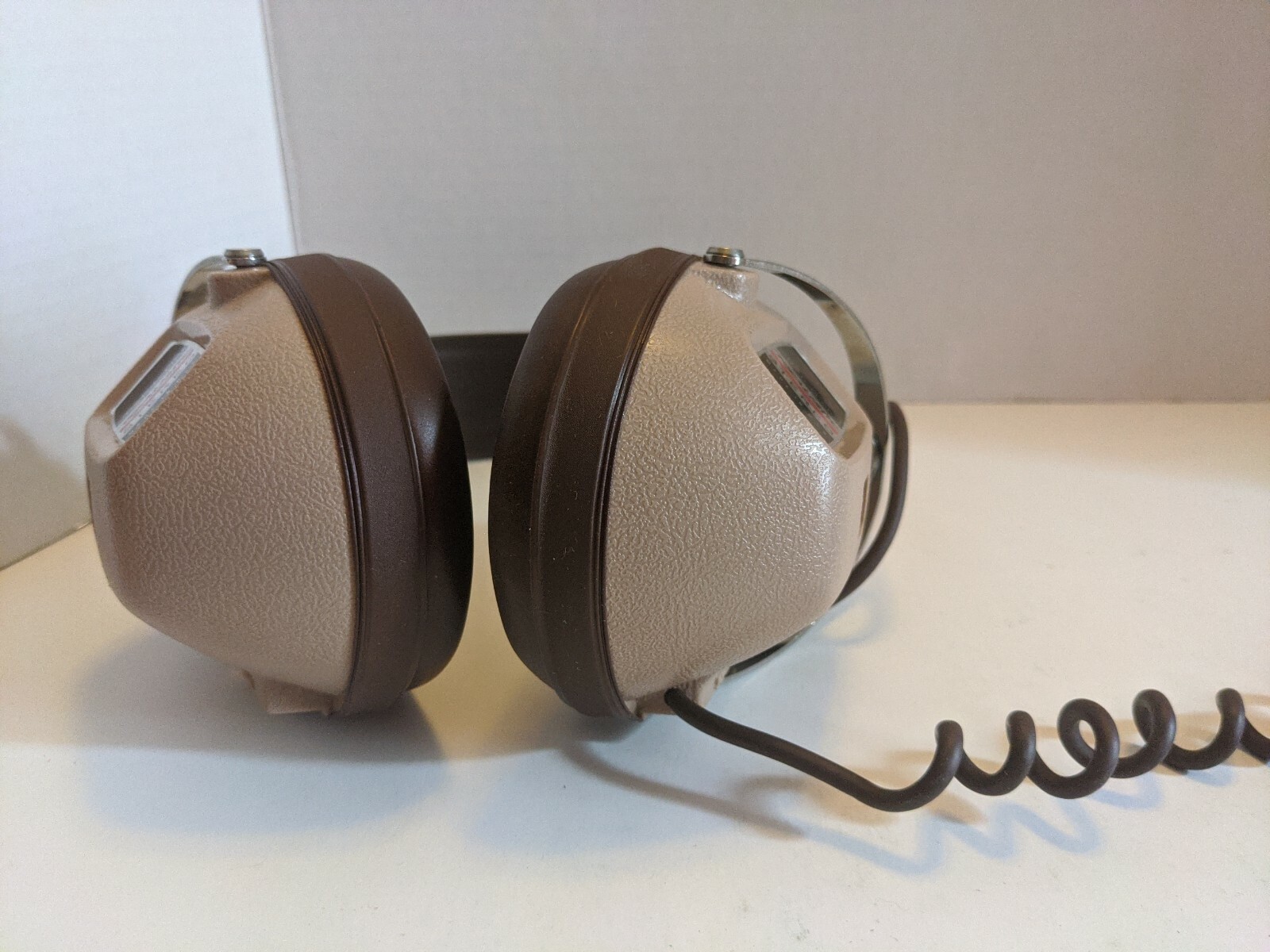 Vintage KOSS Realistic Custom Pro Stereo Headphones Bass Port Pro25
