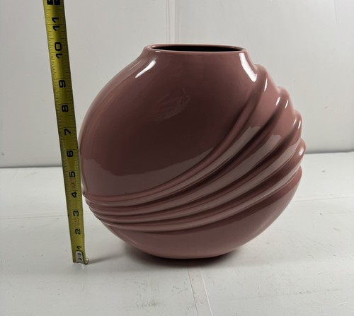 Shell Pink Art Deco Vase Scalloped Clam MCM Mid Century Modern Ribbed Rose 10” - Imagen 8 de 9