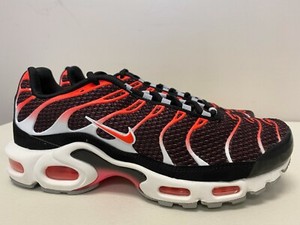 Mens SZ 8.5 Nike Air Max Plus Black 