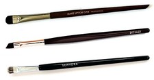 Image of SEPHORA Flat Concealer 76, Make Up For Ever Eye Shader 220, Angled Liner Brush