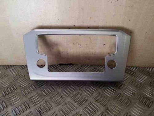 VW PASSAT Variant B8 3G5 Musik-Player Verkleidung 3G2858069E 2.0 Diesel 26209297