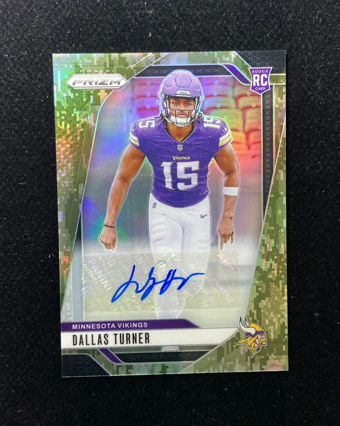 2024 Panini Prizm Forst Camo #324 Dallas Turner RC Rookie Auto 20/25 Vikings HD