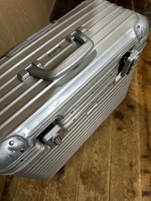 Carro de 2 ruedas RIMOWA Pilot - Hecho en Canadá Usado