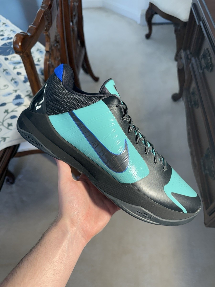 Nike Kobe V 5 Protro Academy PE Player Exclusive Size 16 EXTREMELY