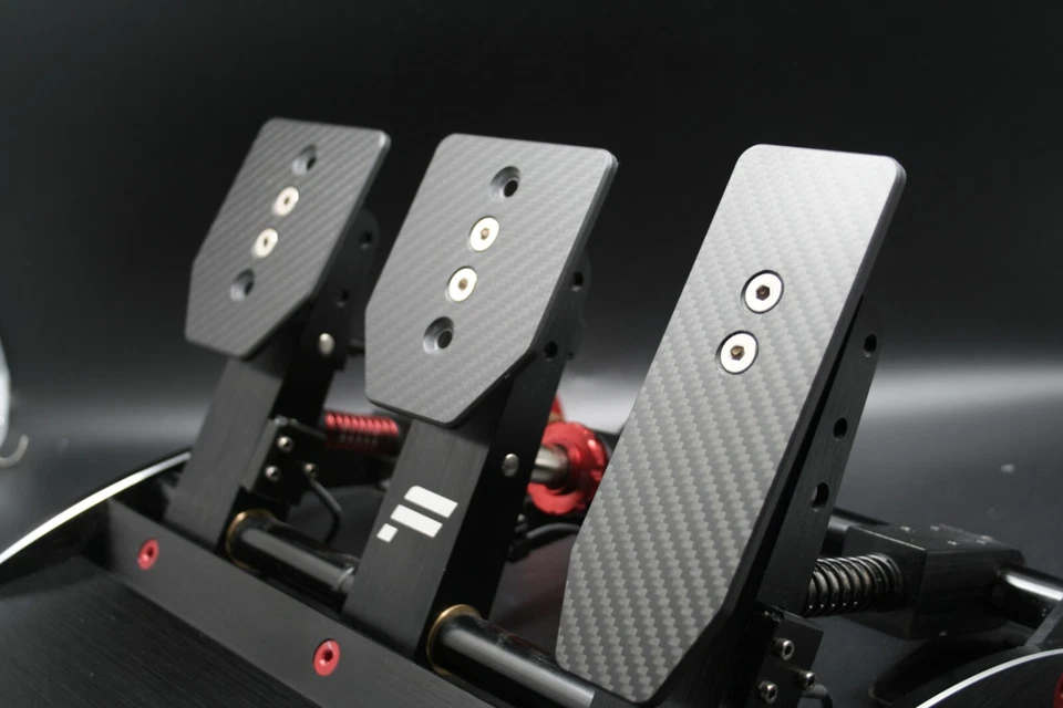 Twill Carbon Pedalplatten Tuning-Kit für Fanatec Clubsport V3 – Echt-Carbon - Bild 3 von 4