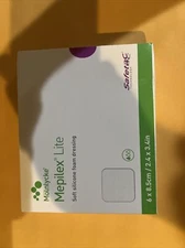 Molnlycke 284090 Absorbent Soft Silicone Dressing 2.4 x 3.4 inch - Box of 5