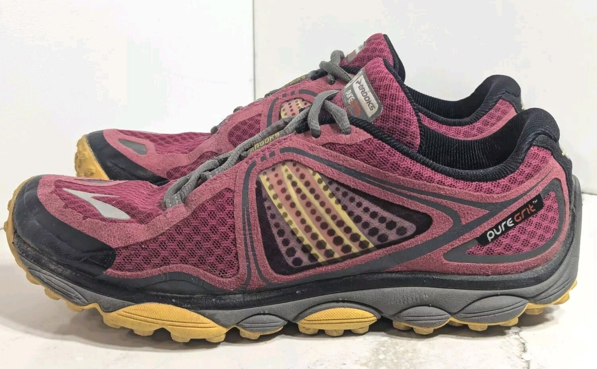 BROOKS Size Women's Pure Grit TRAIL RUNNING SHOES Sangria