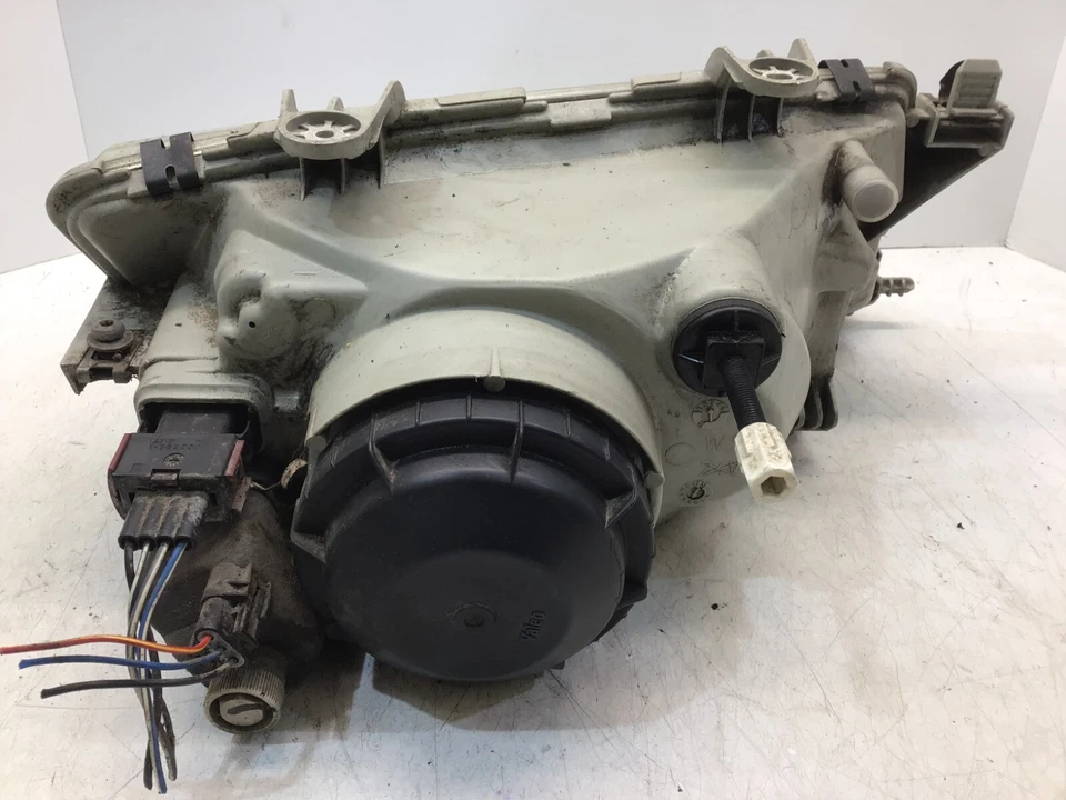 1997  SAAB 900 PASSENGER SIDE NEAR SIDE N/S HEADLIGHT REF: Y979 — 第 3/3 张图片