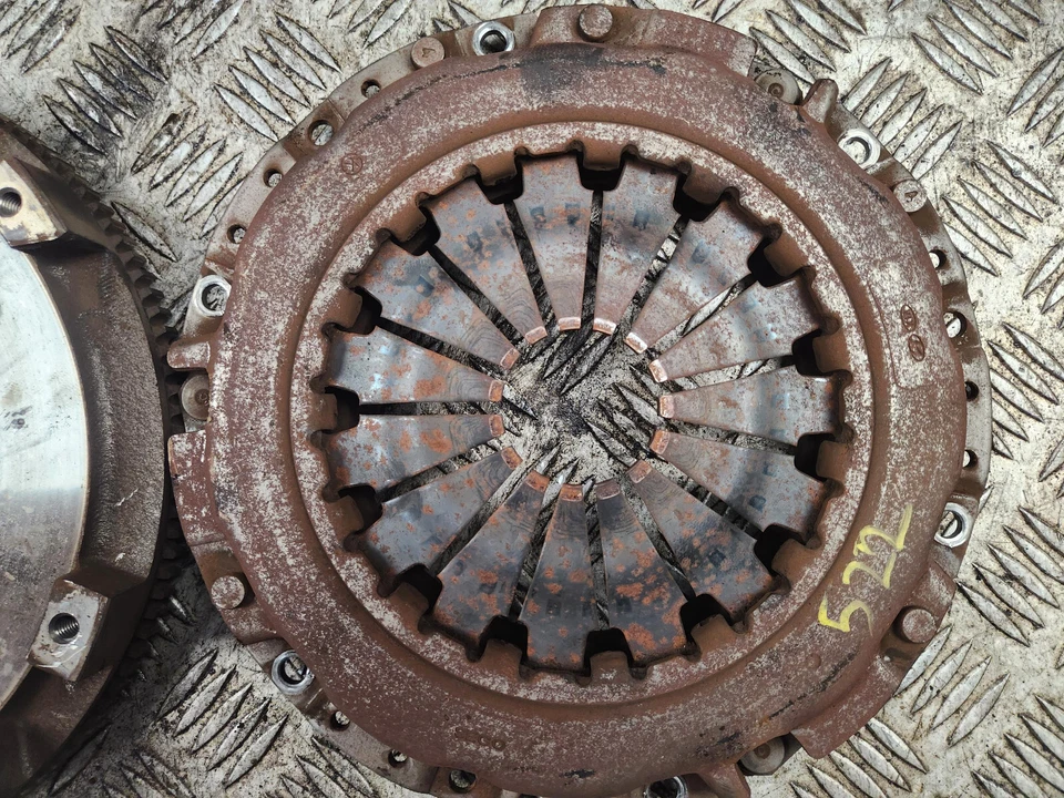 KIT COMPLETO VOLANTE Y EMBRAGUE HYUNDAI IX35 1.6 GASOLINA 2010 - 2015 Foto 3 de 4