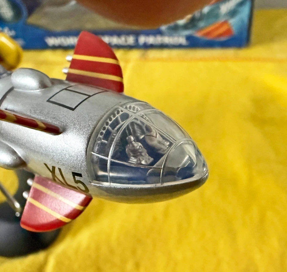 FIREBALL XL5 WORLD SPACE PATROL DIECAST METAL SPACE SHIP / BRAND NEW RARE! - Image 2 of 4