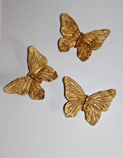 décoration intérieur lot de 3 papillons en résine dorée 10 x 7.5 cms