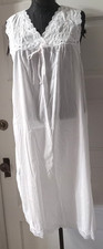 Vtg. 80's BARBIZON Pullover Ivory Lace Sleeveless Night Gown Petite