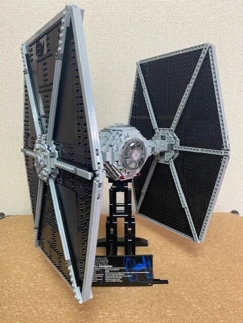 LEGO Star Wars Ultimate Collector Series TIE Fighter 75095 Used Comp W/Manual - Image 4 of 4