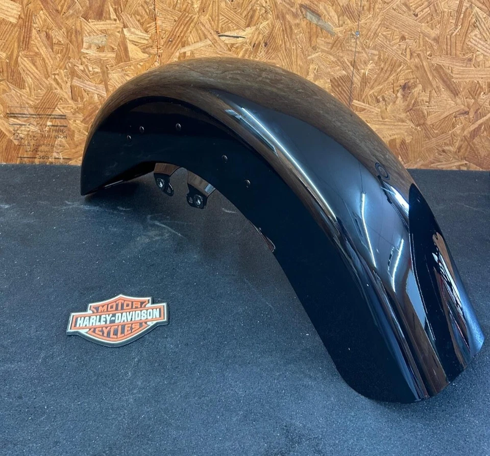 OEM HARLEY-DAVIDSON 2014-23 Touring Ultra Road Street Glide CVO Front Fender - Image 3 of 4
