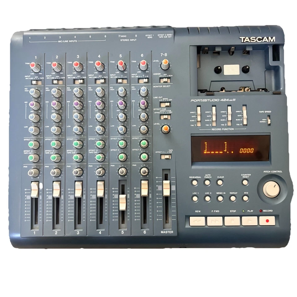 Tascam 424 MKIII Portastudio mit Netzteil / Bandabdeckung fehlt -