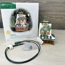 1998 Dept 56 Reindeer Barn 98762 Ornament North Pole in Box