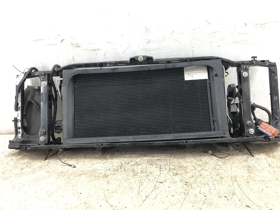 2016-2020 CHEVY SUBURBAN 1500 5.3L RADIATOR CONDENSOR ELECTRIC COOLING FAN CORE Foto 2 de 4