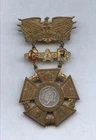 1904 BOSTON, MASS  *  OFFICIAL GAR SOUVENIR BADGE