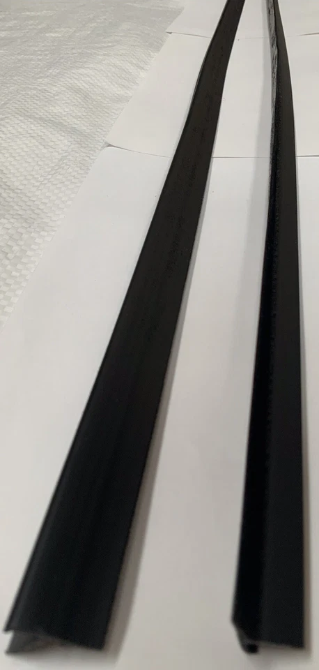 Austin 1100/1300 4dr Weather Seals External. Pair - Image 3 of 3