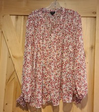 Torrid Plus Size 2X Pink Floral Chiffon Crinkle Smocked Pleated Blouse