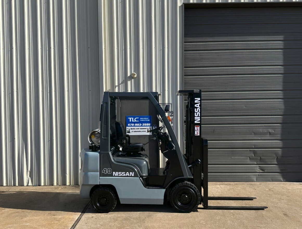 2013 Nissan Propane Forklift MP1F1A20LV 4000lb lift Triple 187