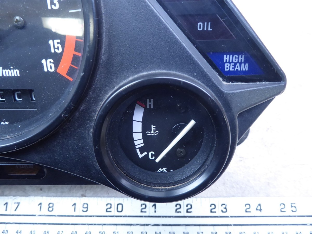 1992 Kawasaki ZX600D Ninja K405) speedo tach tamp gauge cluster