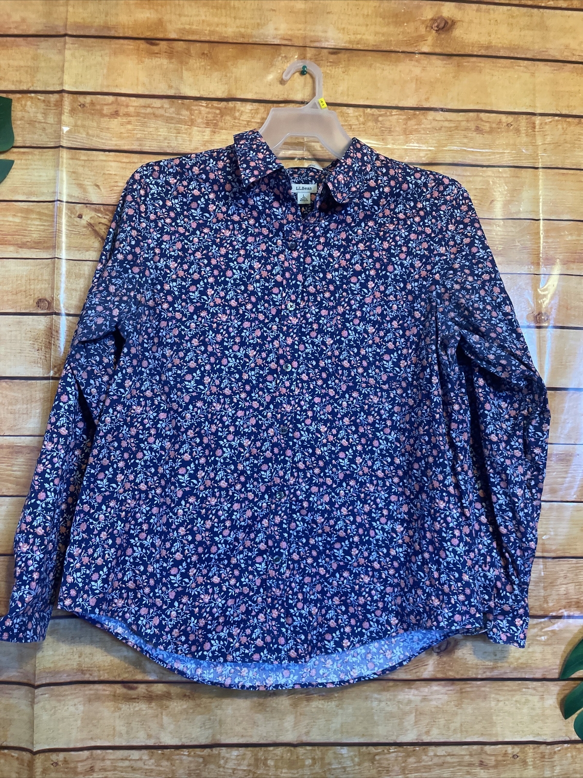 LL Bean Floral Button Down Shirt Women’s Wrinkle Free Size Large Blue