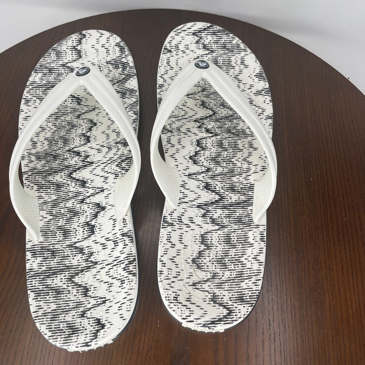 Crocs Crocband‎ Cardio Wave Sandals Men\'s 12 White Black Flip Flop Slip On Thong Crocs Crocband Cardio Wave Sandals Men main image 3