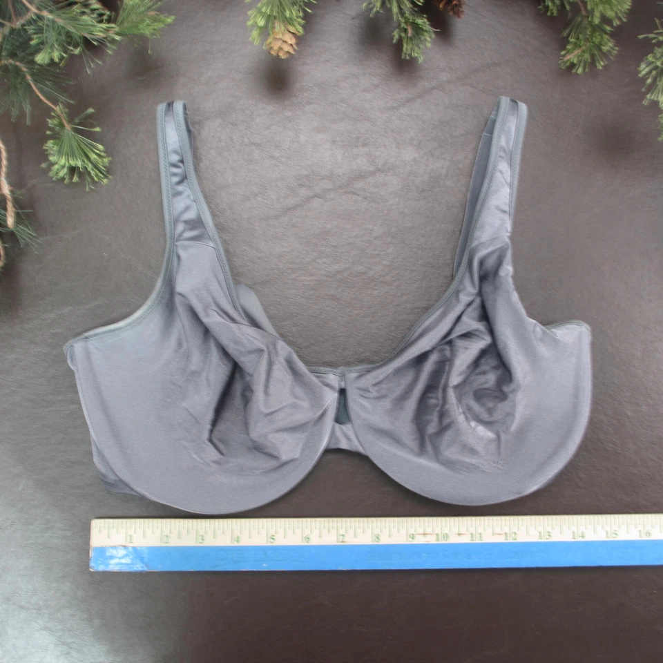 Sujetador Hanes Talla 40DD Gris Encaje Sin Forro Con Aros Cierre Ajustable Espalda Foto 2 de 4