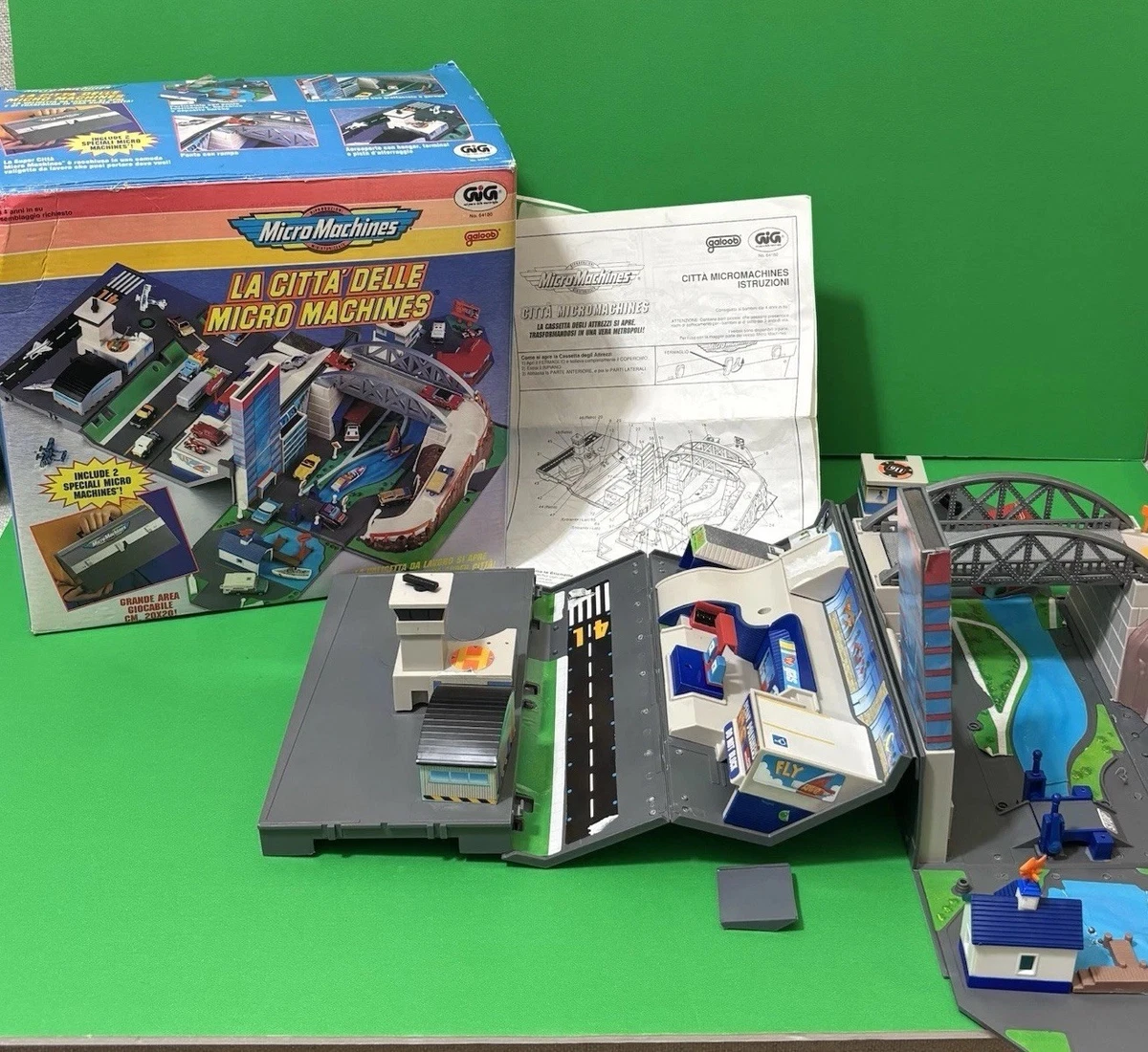 Micro Machines Diecast Vehicle Play Sets 1988 Vehicle Year for