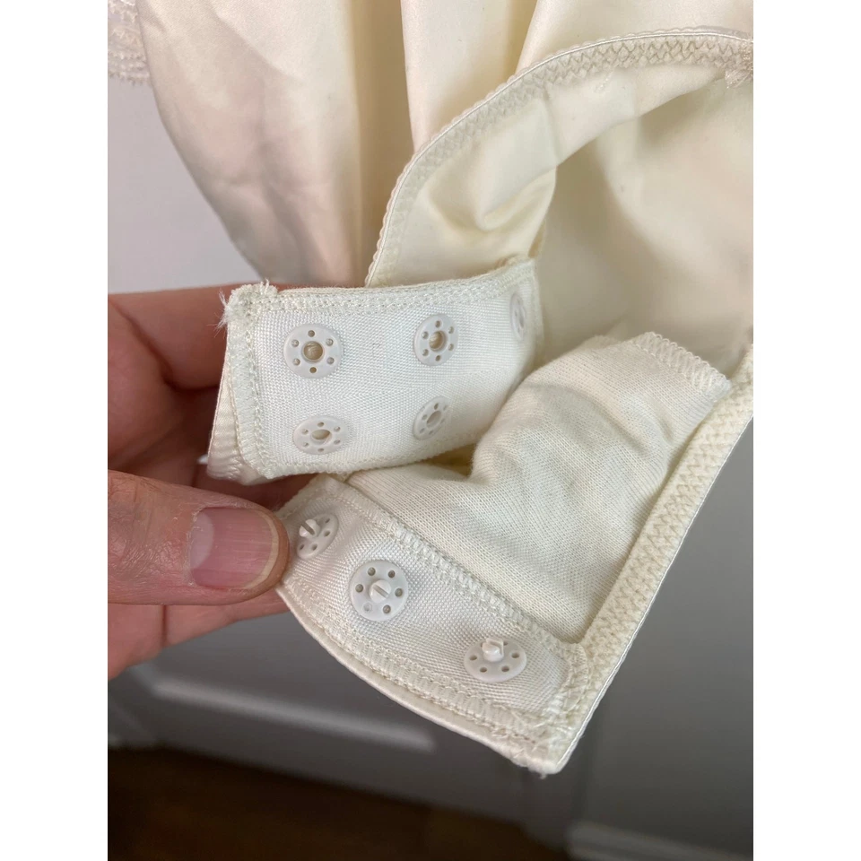 Calvin Klein Women's Size M Cream Lightly Lined Satin Underwire Bodysuit - Image 4 of 4