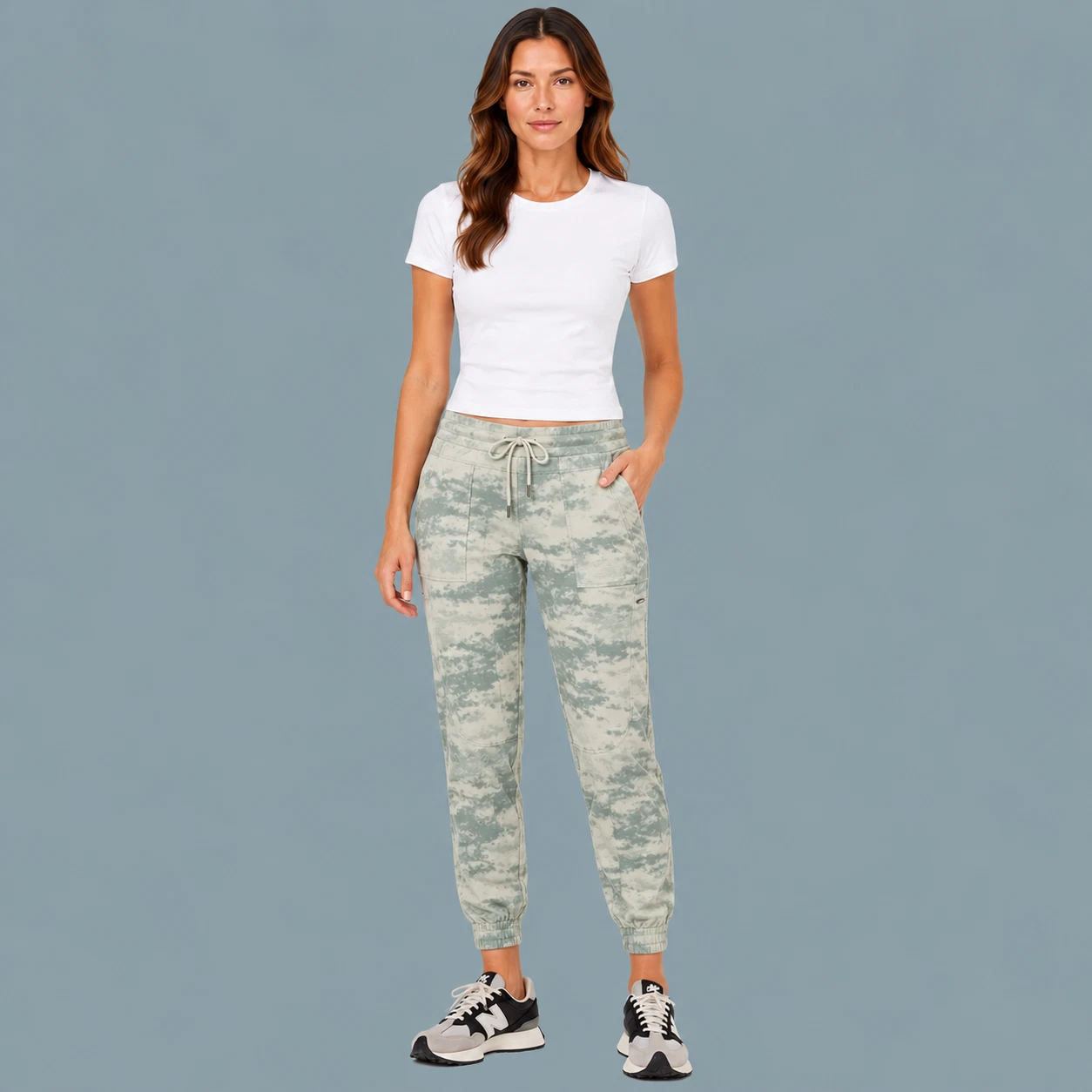Athleta Size Medium M Petite Gray Printed Pull On Drawstring Jogger Ankle Pants