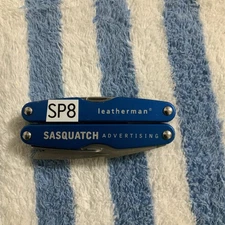 Leatherman Juice CS4 Blue Multi Tool! Retired!  - SP8