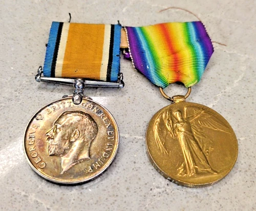 WW1 BRITISH MILITARY WAR MEDALS PTE 1939 W OAKDEN RAMC FULL SIZE SET