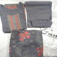 Women's Pakistani Embroidered Floral Kurta Suit Dupatta Dark Gray - 41" Chest