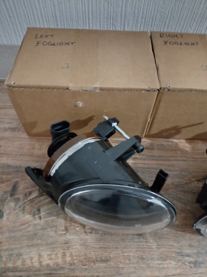 For VW Passat B6 2006-2008 Dynamic Parts Front Foglight Pair Set Left + Right - Image 2 of 4