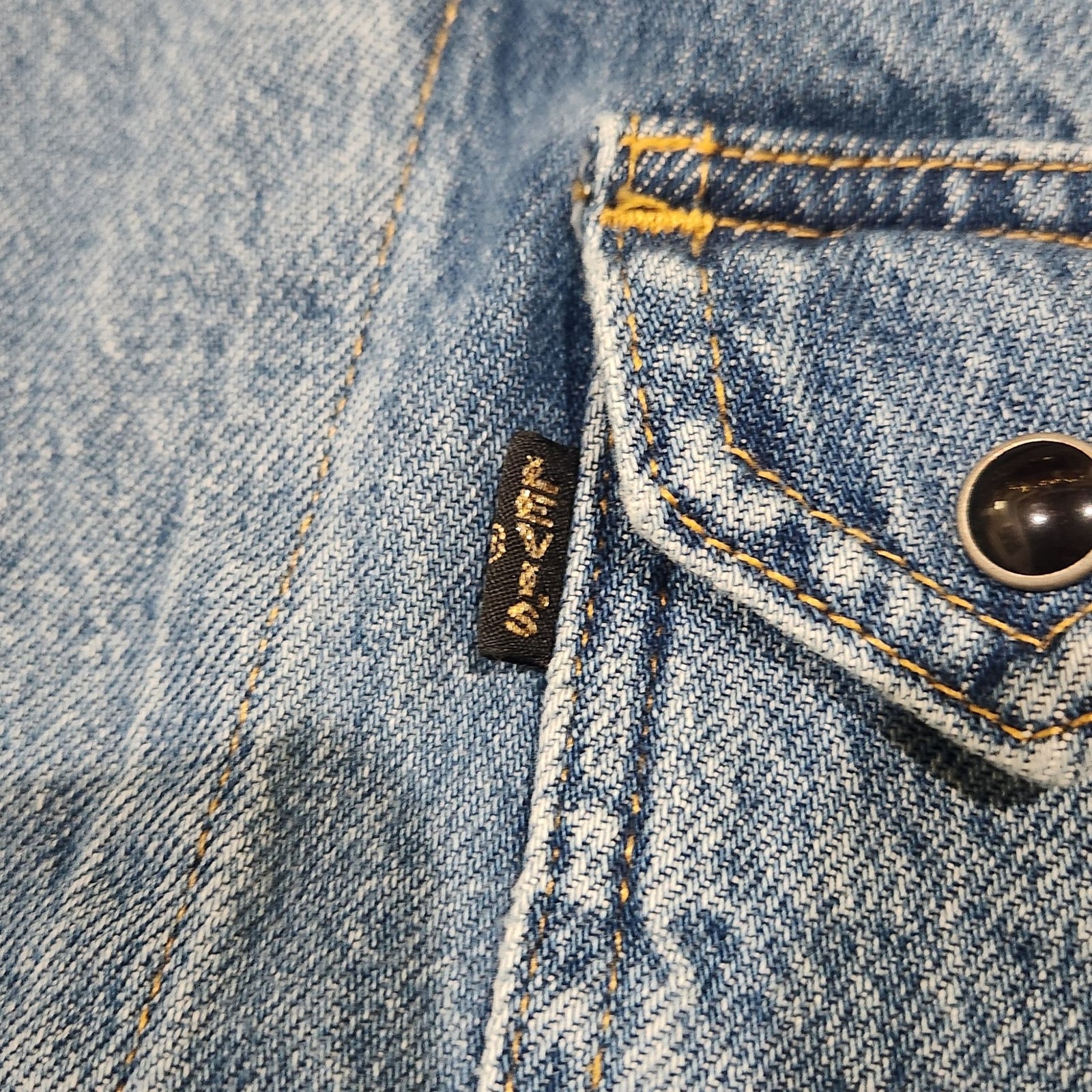 Levi's Western Trucker Jacket - image 3