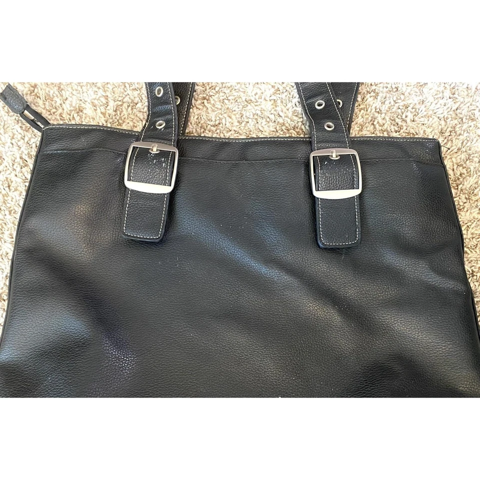 Bolso para computadora portátil SOLO de cuero negro con doble correa - grande con interiores rojos Foto 2 de 4