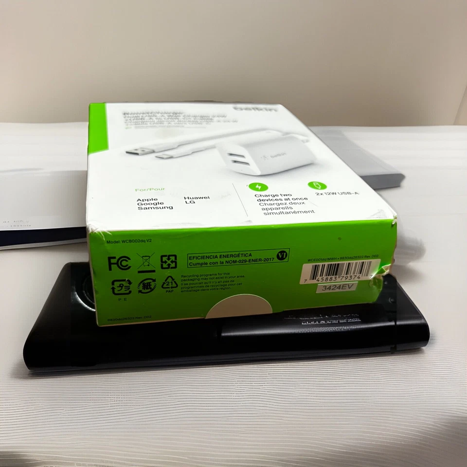 Cargador de pared USB de doble puerto Belkin 24W con cable USB-C•Smartphones, tabletas•blanco Foto 4 de 4