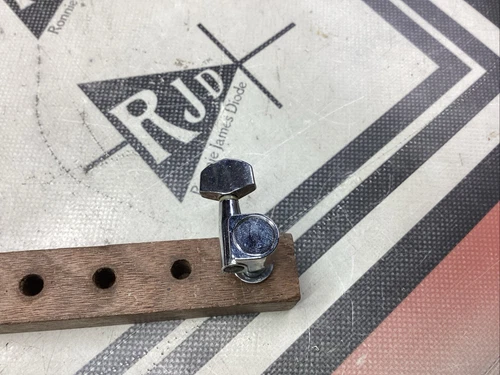 Kramer Logo Dual Pin Tuner Tuning Key Peg  Head In Line Right Chrome