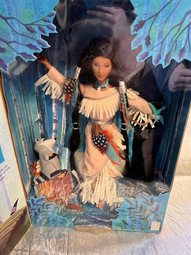 Disney Pocahontas Feathers In The Wind Barbie Doll 14920 Mattel 1996