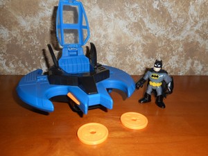 imaginext dc super friends batwing